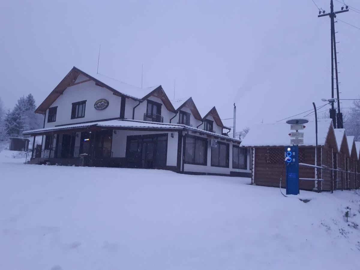 Hotel Mountain Dew Belasovitsa Esterno foto